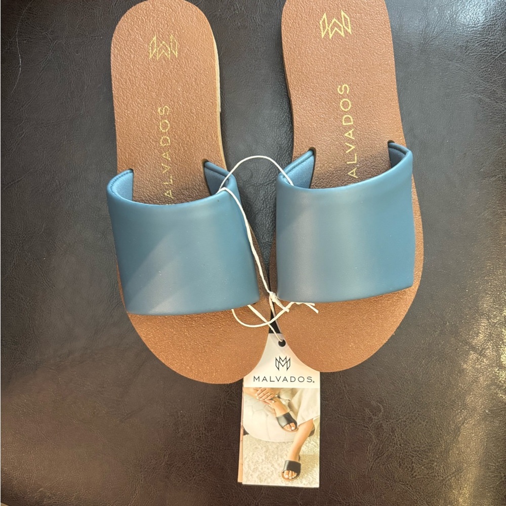 MALVADOS NWT Size 8 Blue Women's Slide Sandals